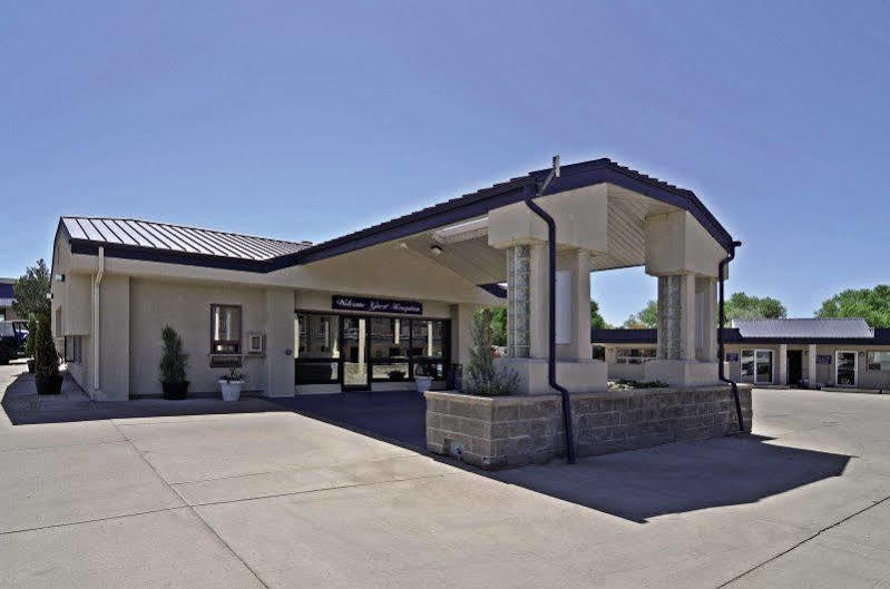 Red Arrow Inn & Suites, A Travelodge By Wyndham Montrose Exterior foto